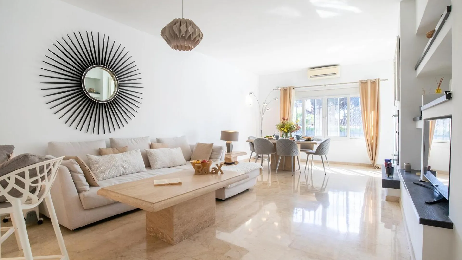 Puerto Banus Near La Sala By The Sea - Happy Rentals Marbella Spanje